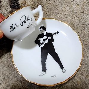 Small Elvis Presley Tea Cup Set